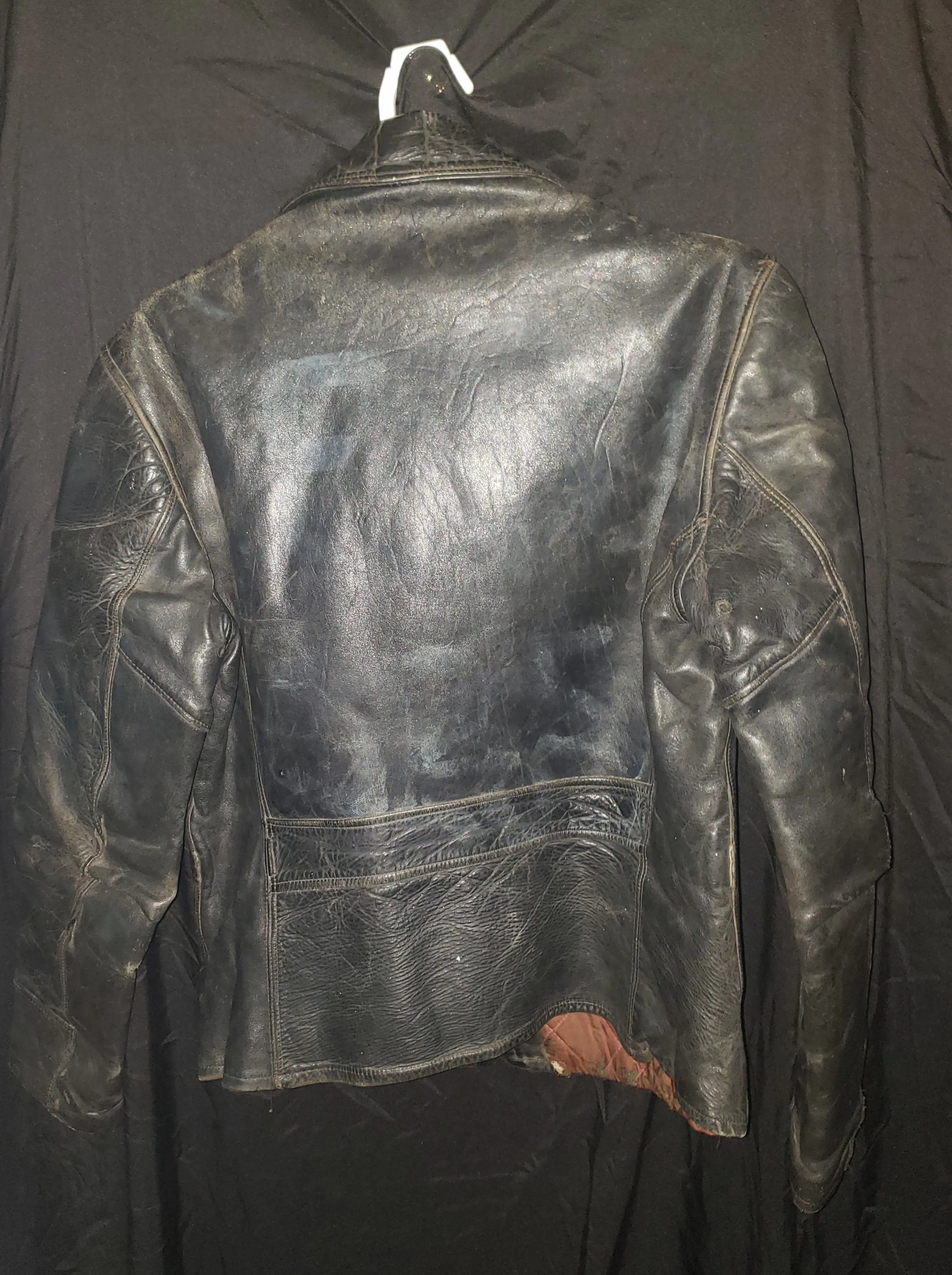 1930'S HORSEHIDE LEATHER BOMBER JACKET