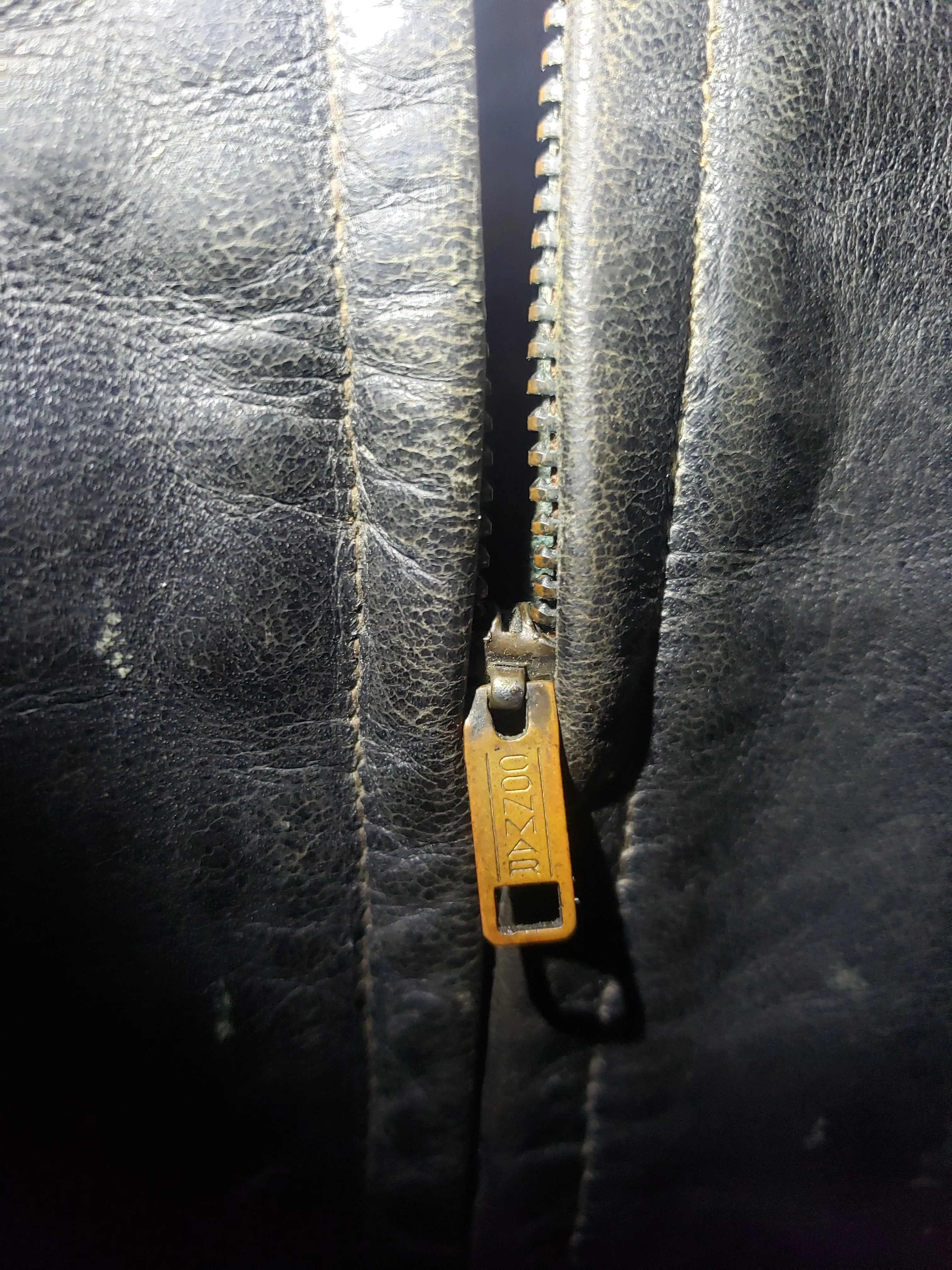 1930'S HORSEHIDE LEATHER BOMBER JACKET
