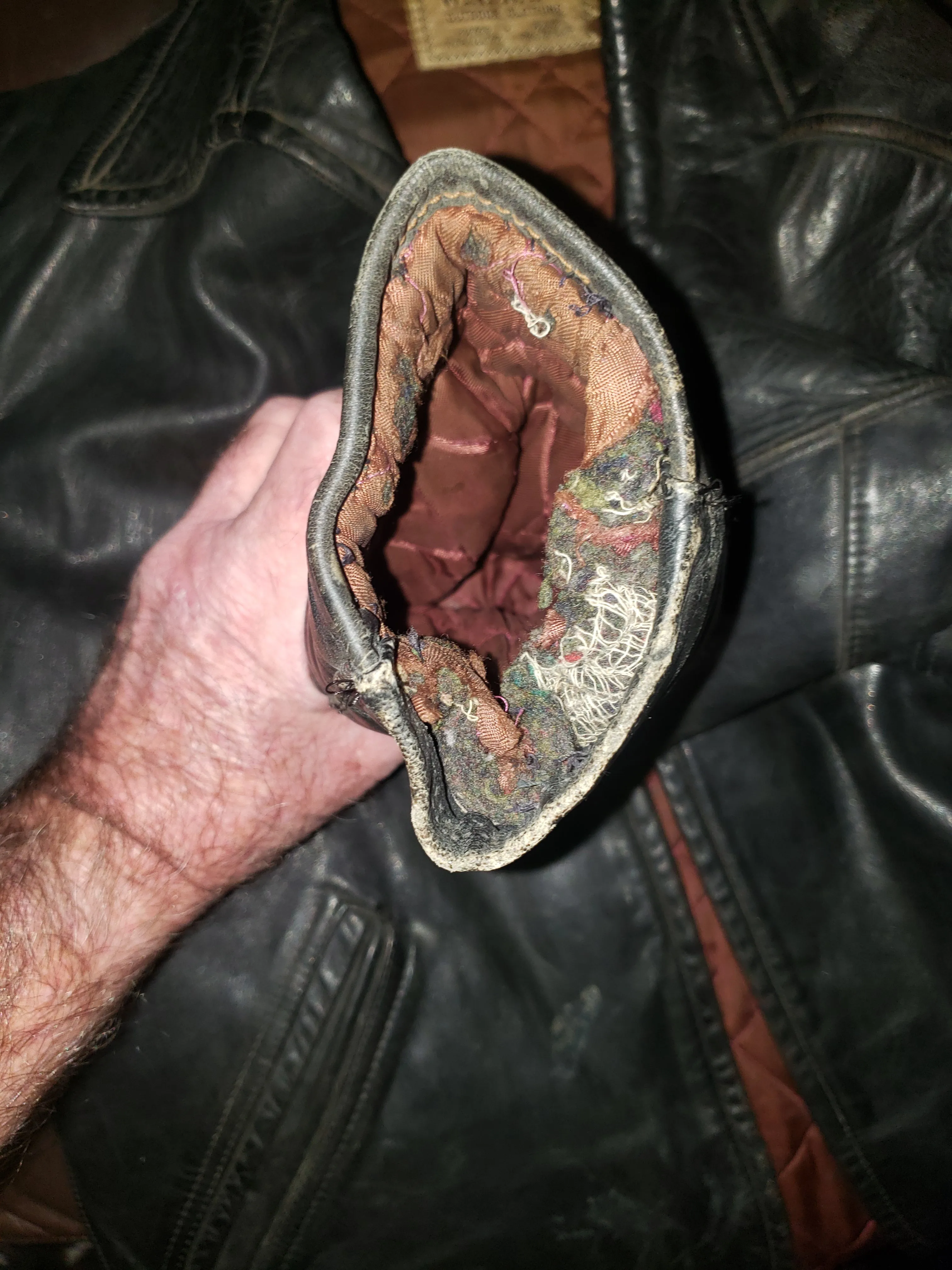 1930'S HORSEHIDE LEATHER BOMBER JACKET