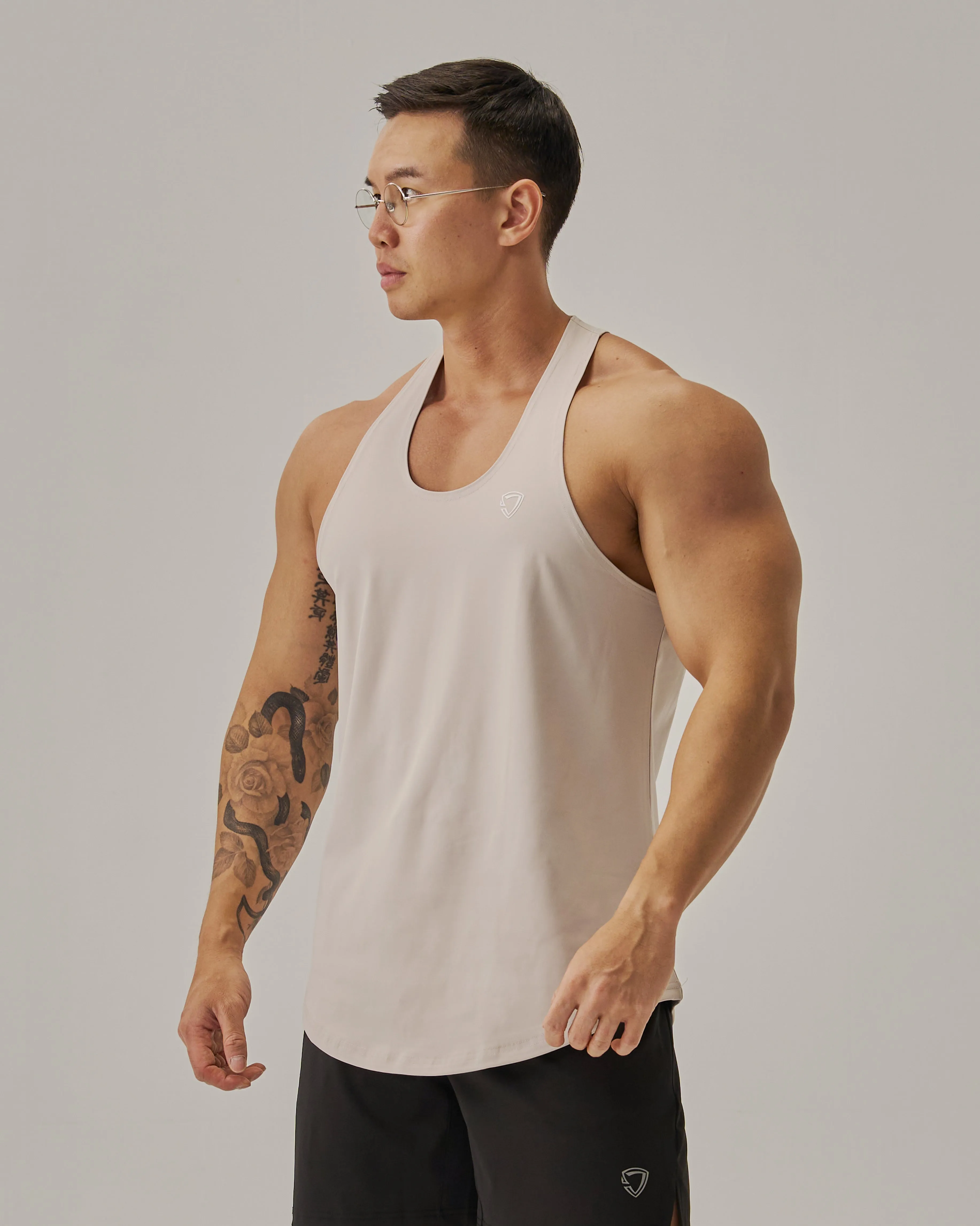 Adapt Muscle Stringer