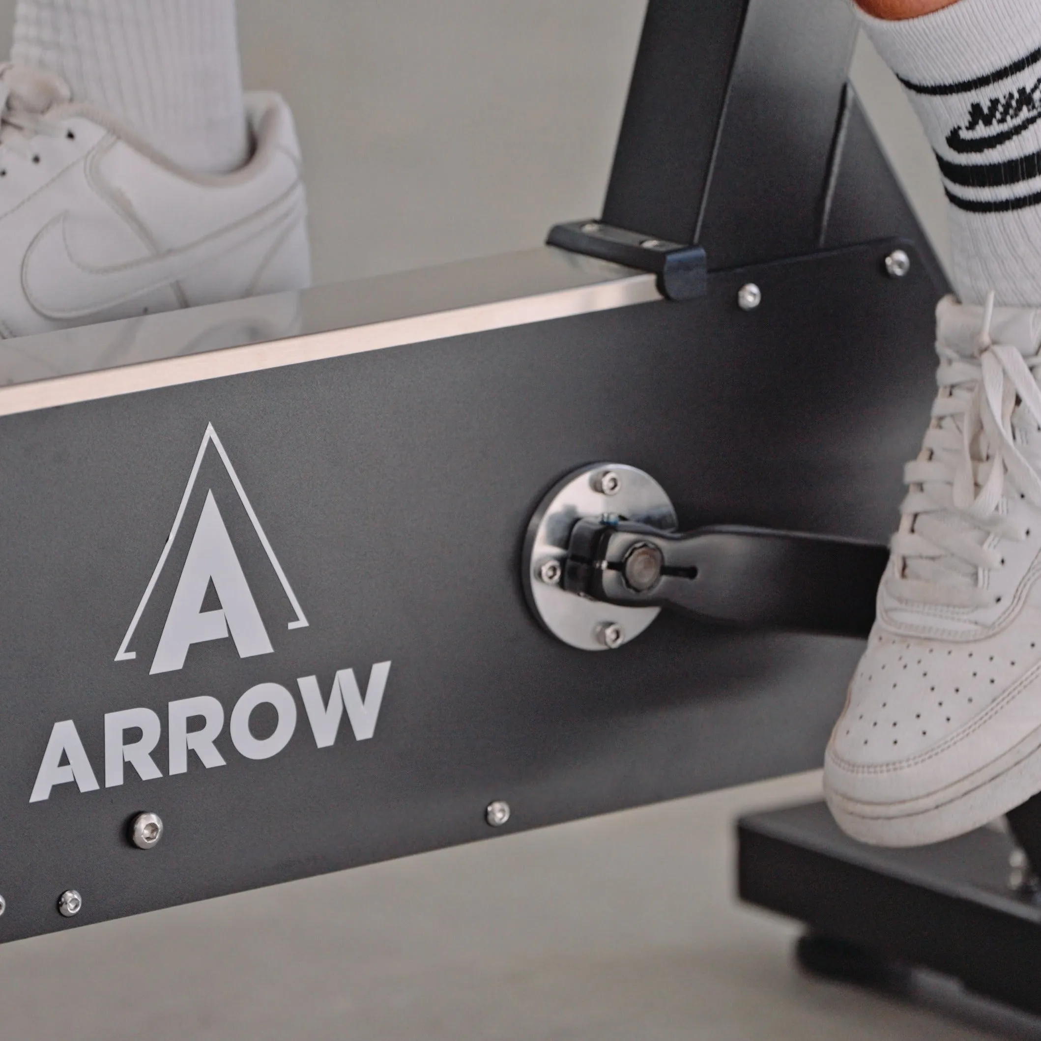 ARROW Studio Commercial Air Spin Bike