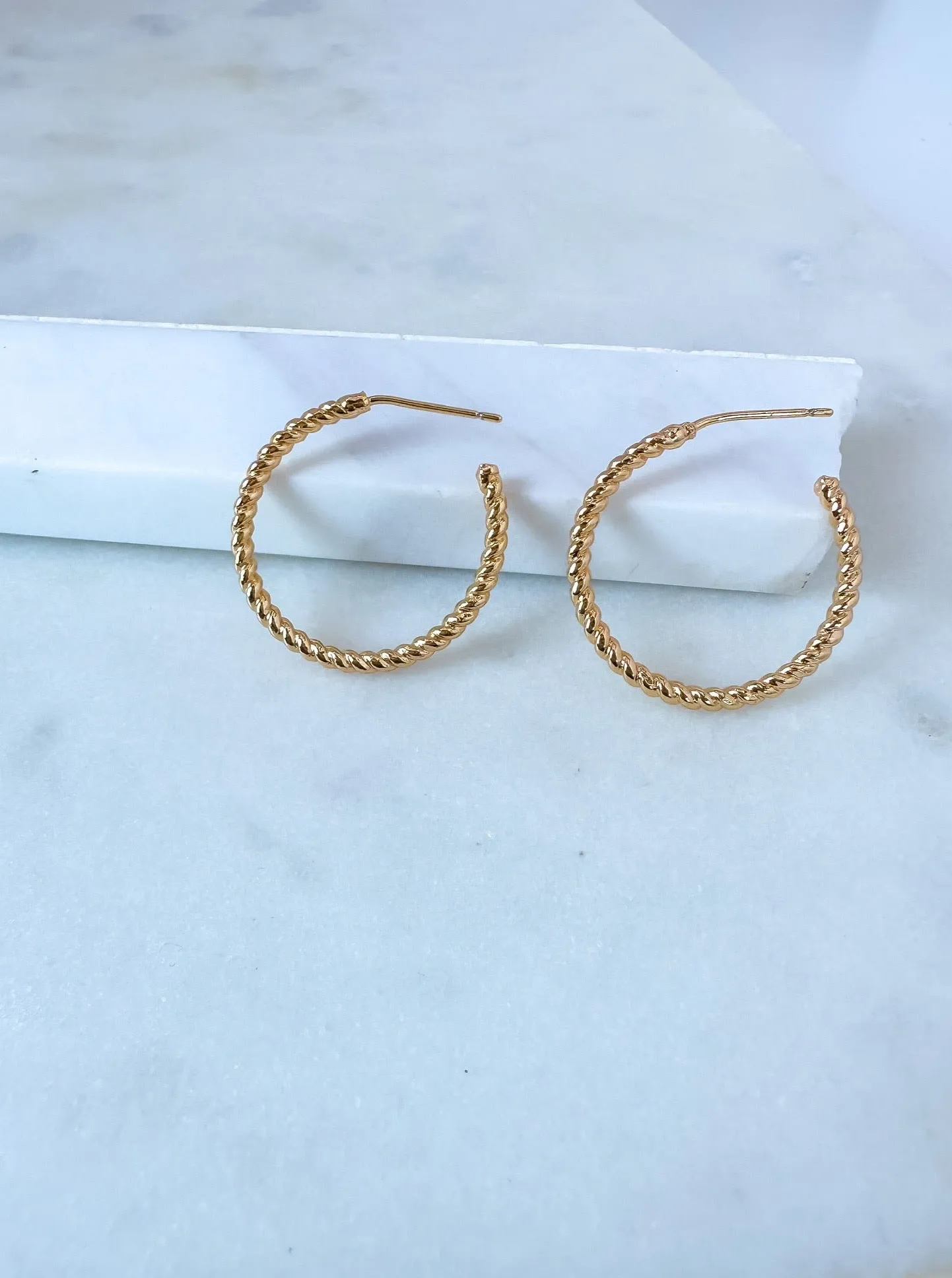 Brass Spiraled Rope Hoops