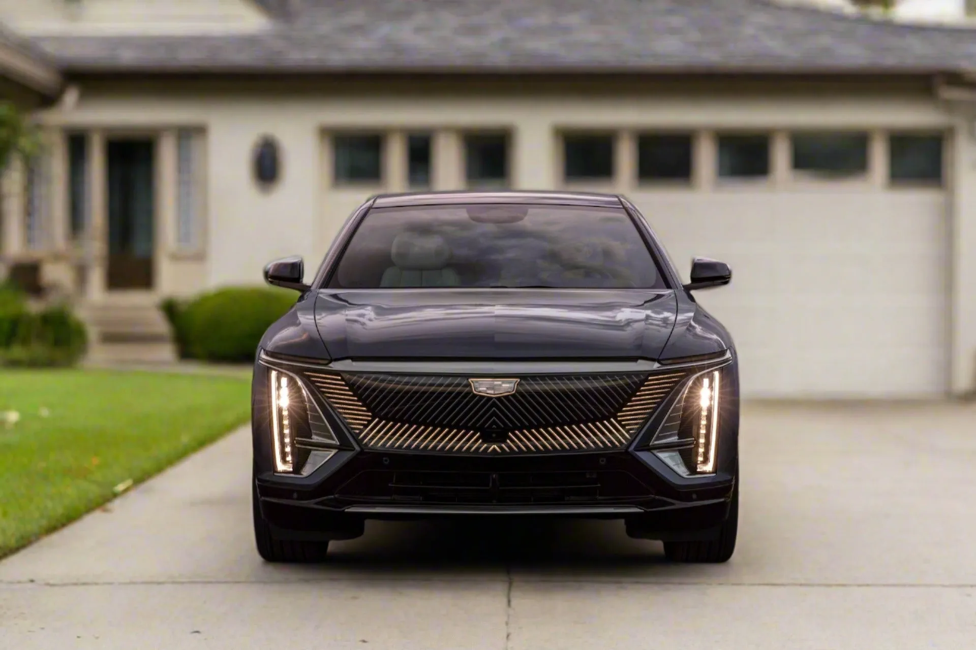Cadillac Ascendiq 2025 Outdoor Indoor Select-Fit Car Cover