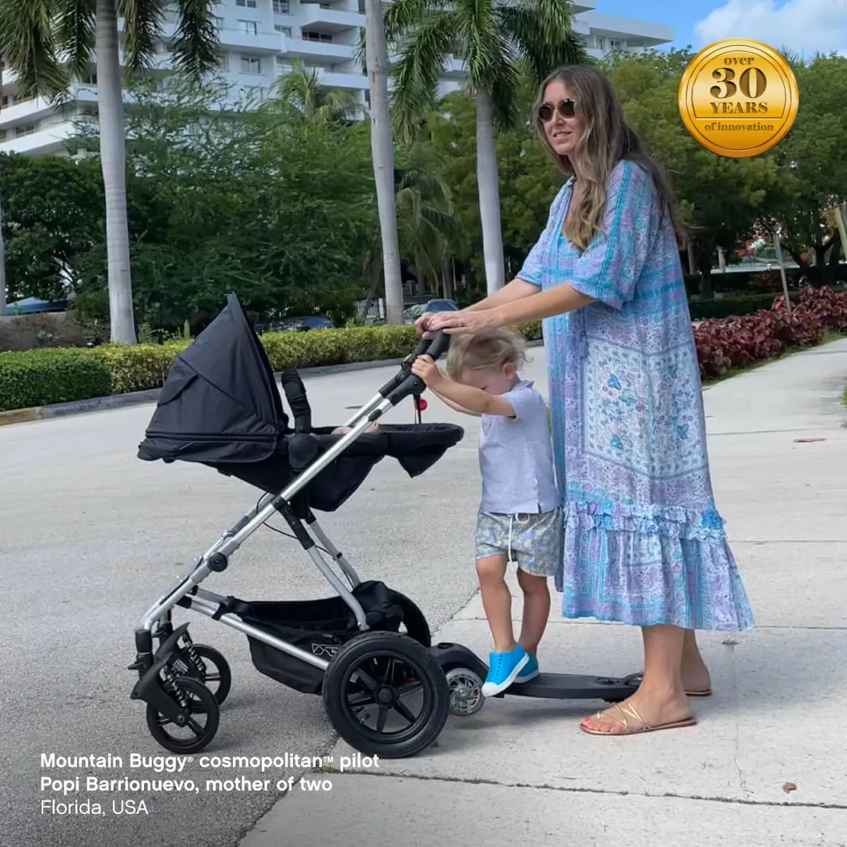 cosmopolitan™ travel system bundle