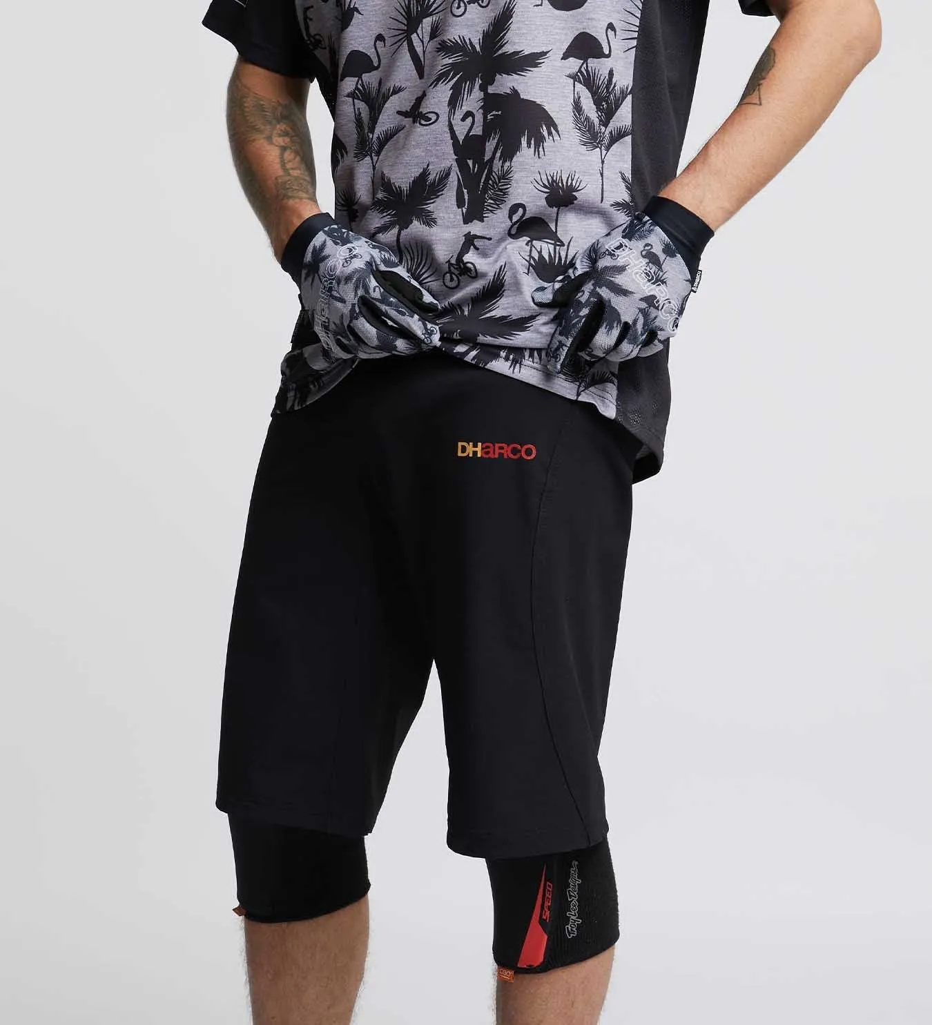 DHaRCO Mens Gravity Shorts - Black
