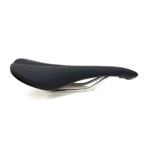 Fabric Scoop Elite Shallow Cr-Mo Rail Road Mountain Cannondale Saddle Full Black