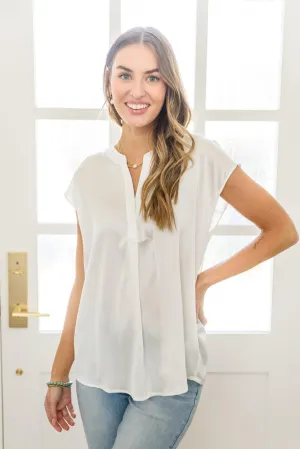 Hazel Blues® | Isn't It Ironic Top In White