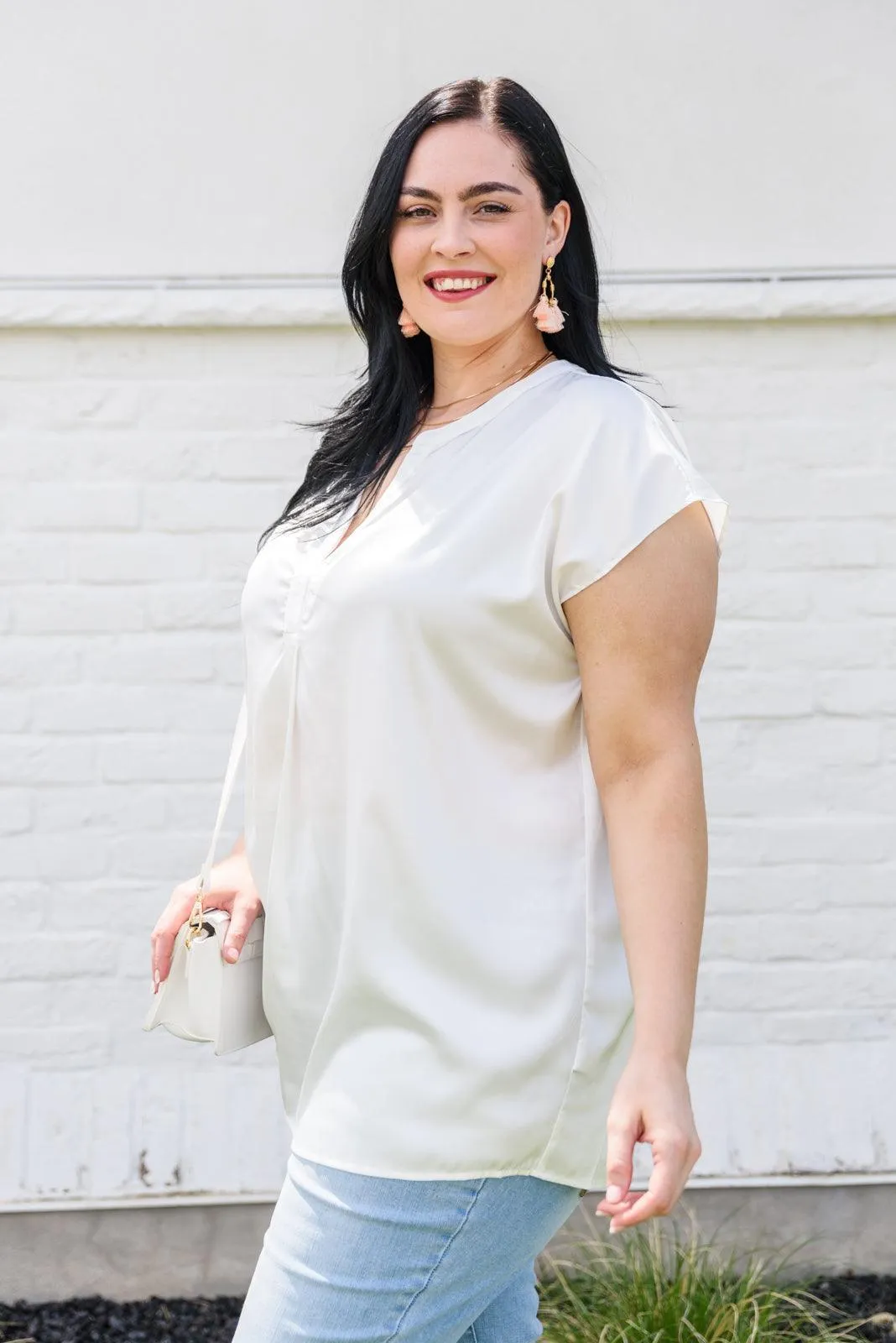Hazel Blues® | Isn't It Ironic Top In White