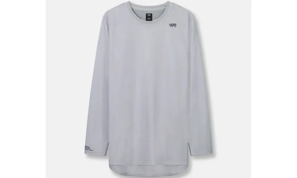ilabb Mens Traverse LS Tee Titanium