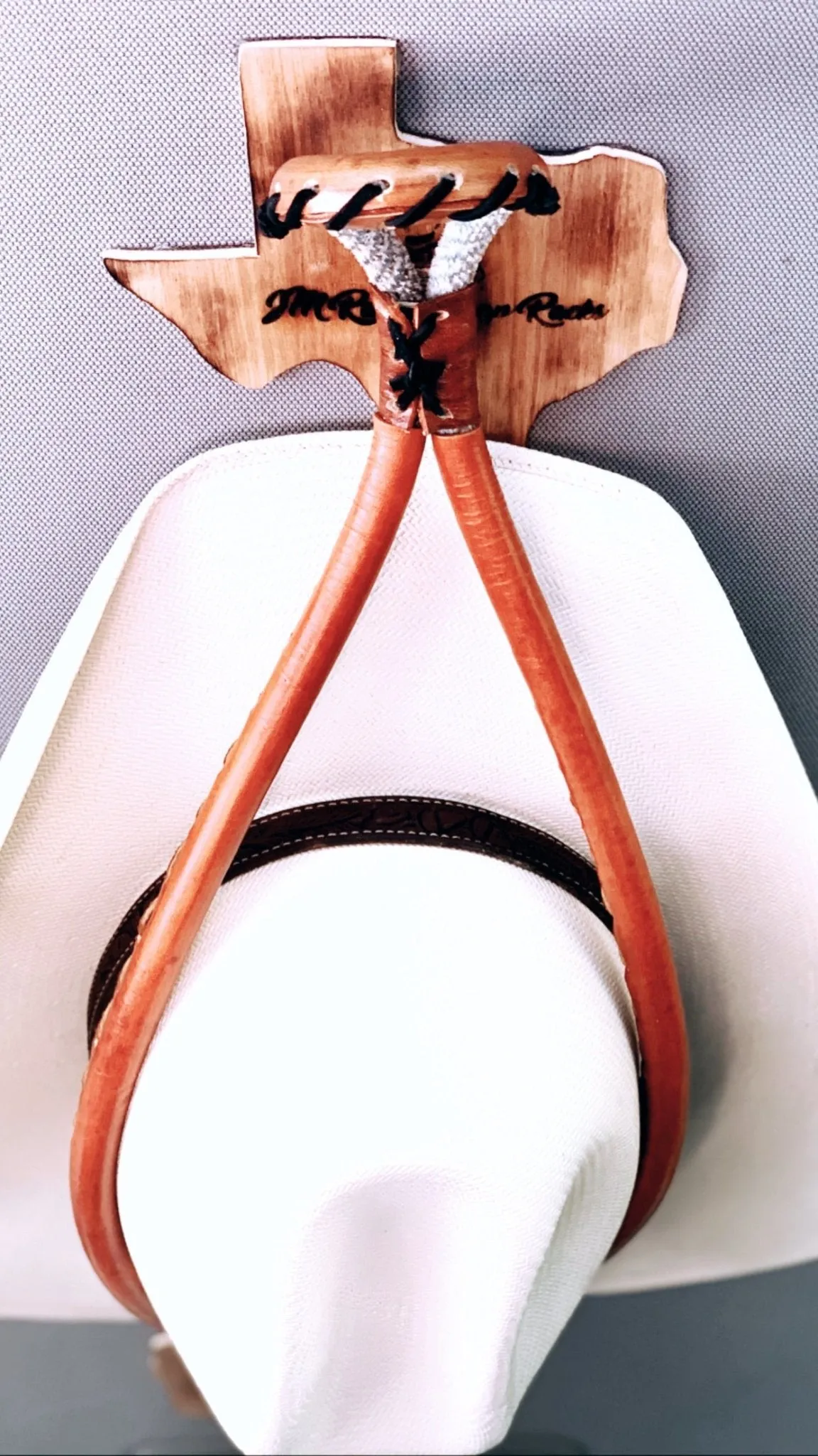 JM Buckskin Edition Cowboy Hat Rack
