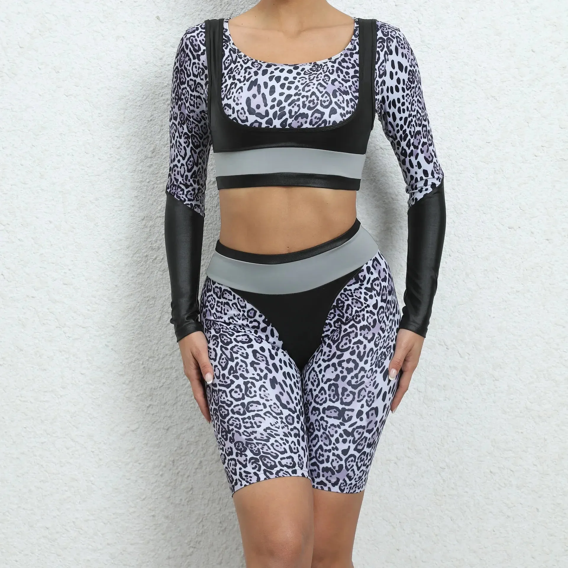 Leopard Yoga Suit for Fitness - Women's Sportswear Tracksuit