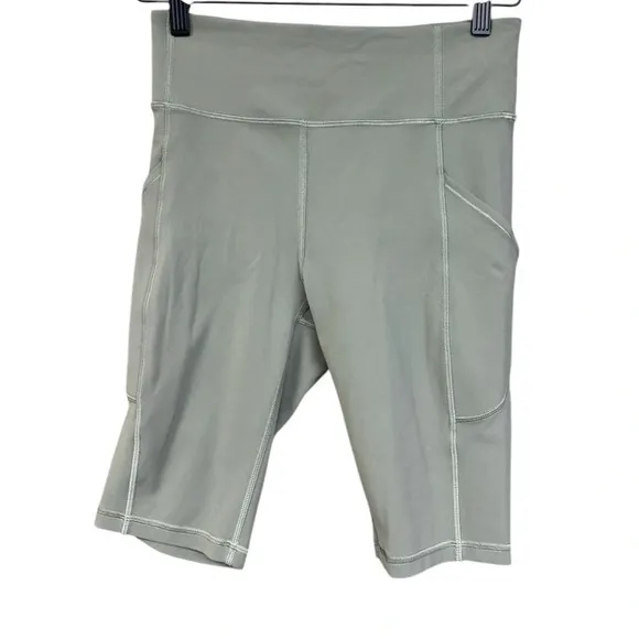 Lululemon Invigorate High-Rise Short with Pockets  10&quot; (Grey Sage)