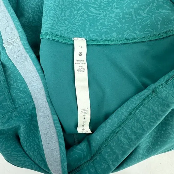 Lululemon Wunder Train HR Bike Short Teal Lagoon Logo Waistband Pocketed 12
