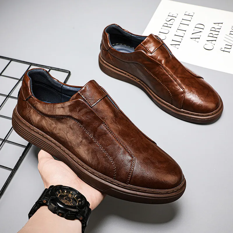 Lusso Signature Sneakers