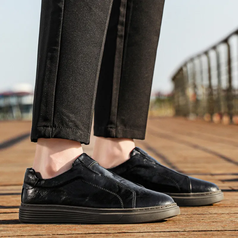 Lusso Signature Sneakers