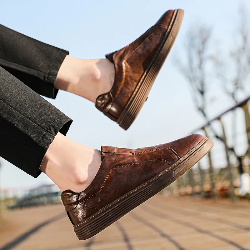 Lusso Signature Sneakers