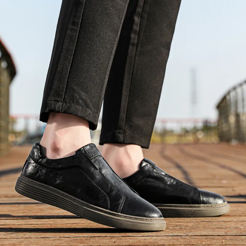Lusso Signature Sneakers
