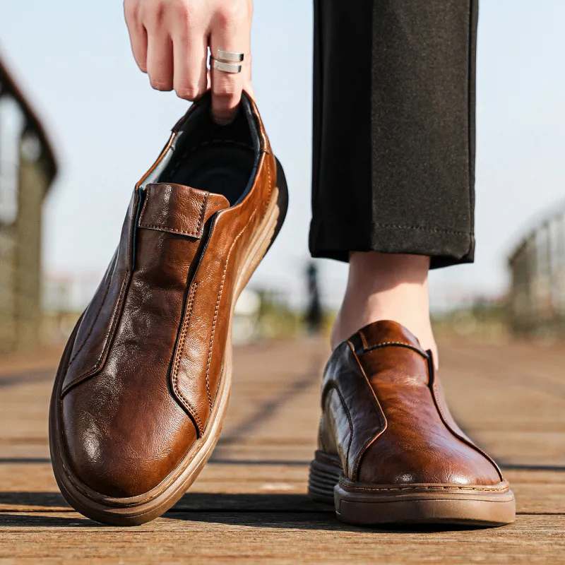 Lusso Signature Sneakers