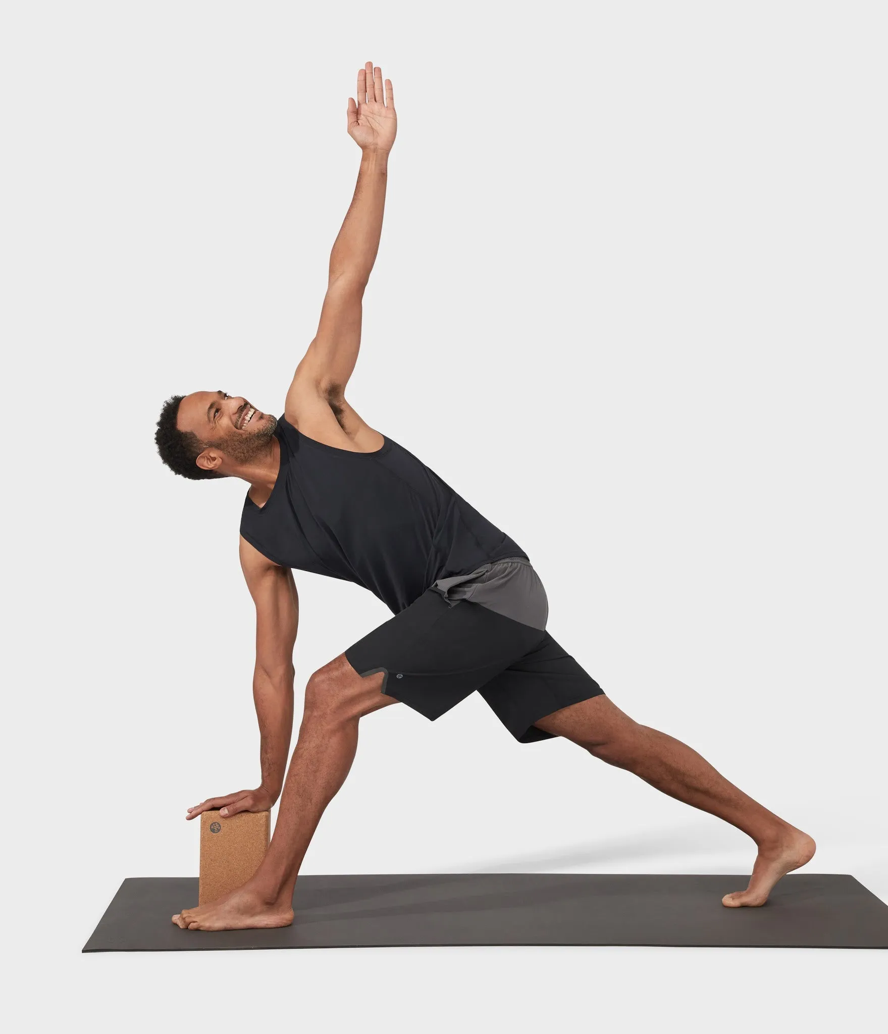 Manduka Apparel - Men's PRO Short - Classic Rise Colorblocked W/Liner - Black Combo