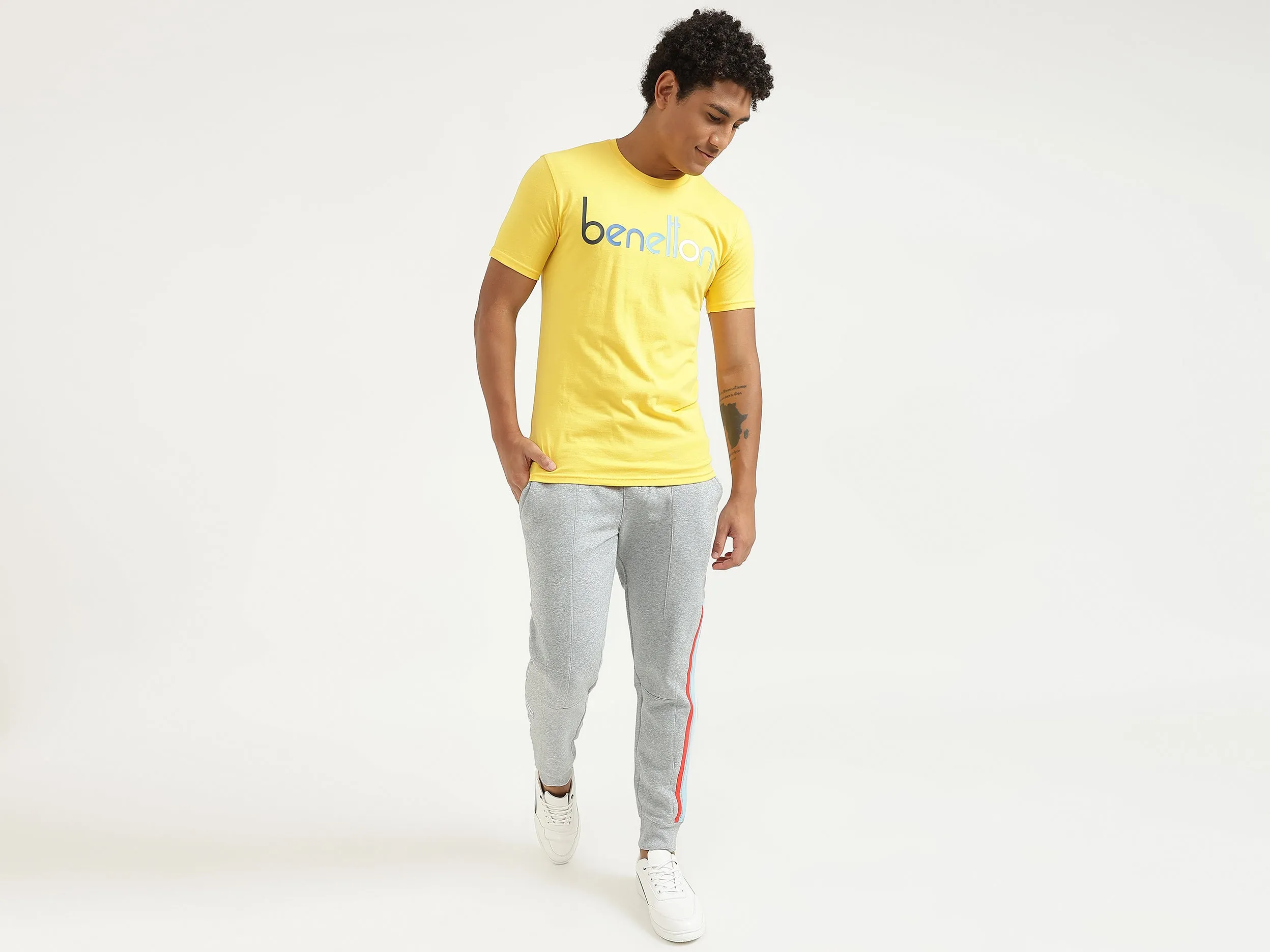 Men Grey Solid Regular Joggers