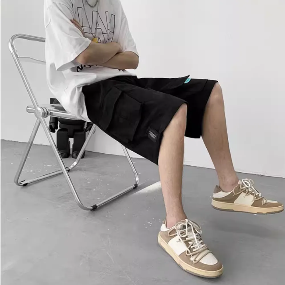 Minimalist Multi-Pocket Casual Shorts