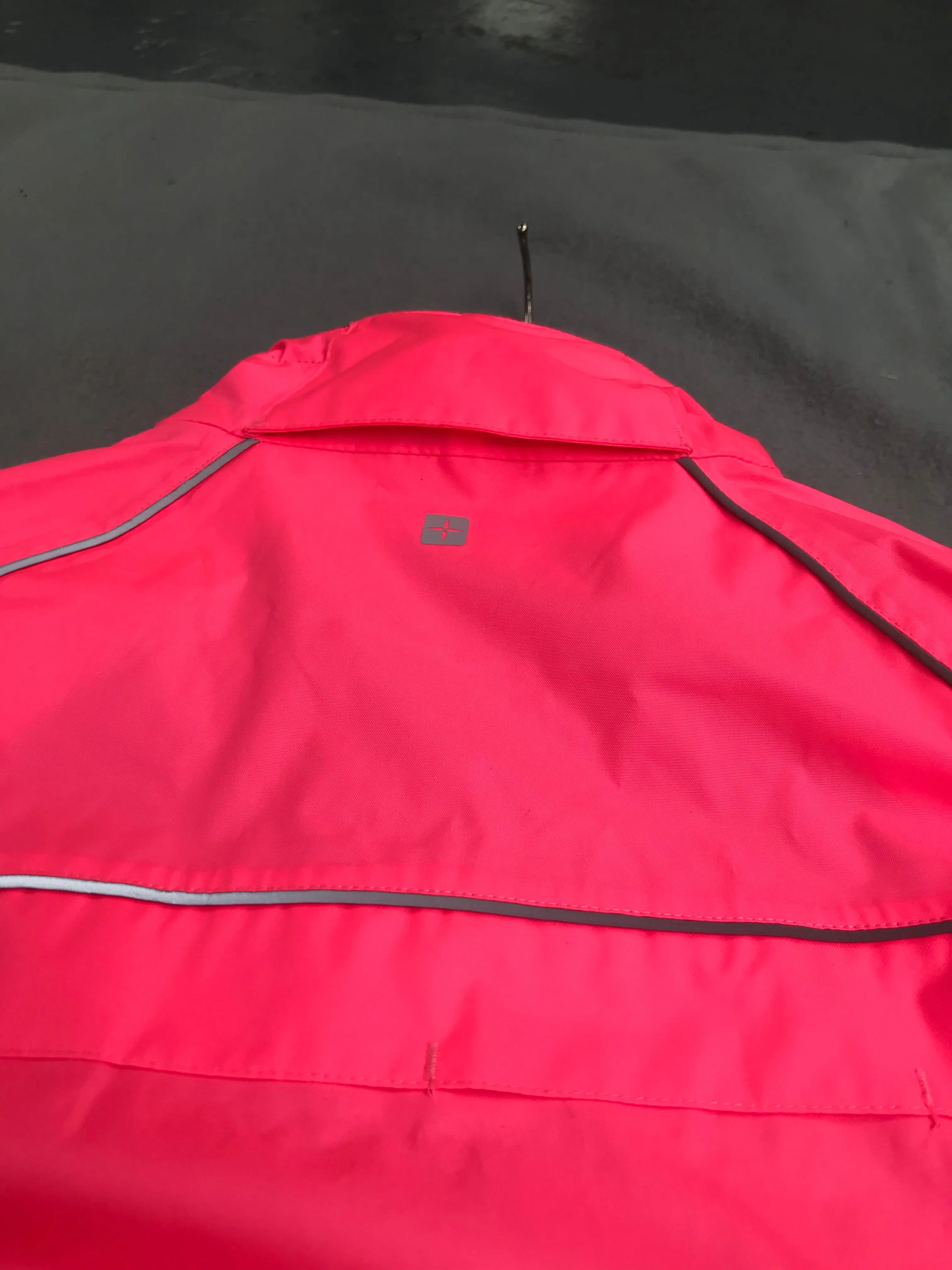 New Mountain warehouse hi vis coat FREE POSTAGE