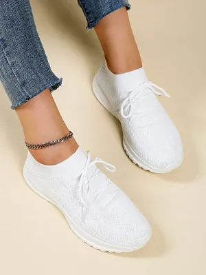 New with tags! Athletic Works Women's Herc Sneakers, White, Sz 6! Super lightweight & comfortable for all day wear!