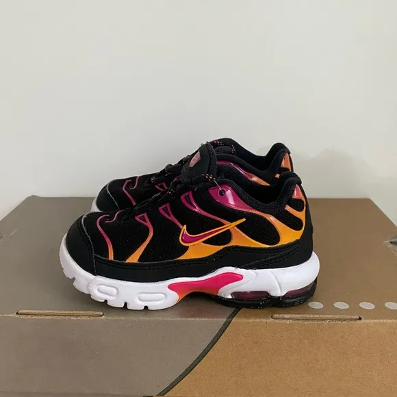 Nike Air Max Plus Pink/Black Toddler Sneakers- SZ 7 C