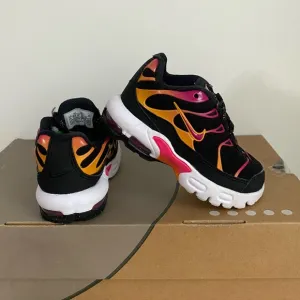 Nike Air Max Plus Pink/Black Toddler Sneakers- SZ 7 C