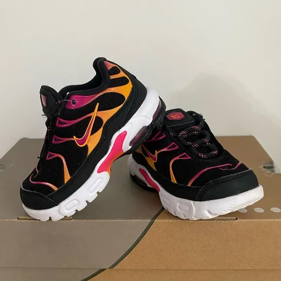 Nike Air Max Plus Pink/Black Toddler Sneakers- SZ 7 C