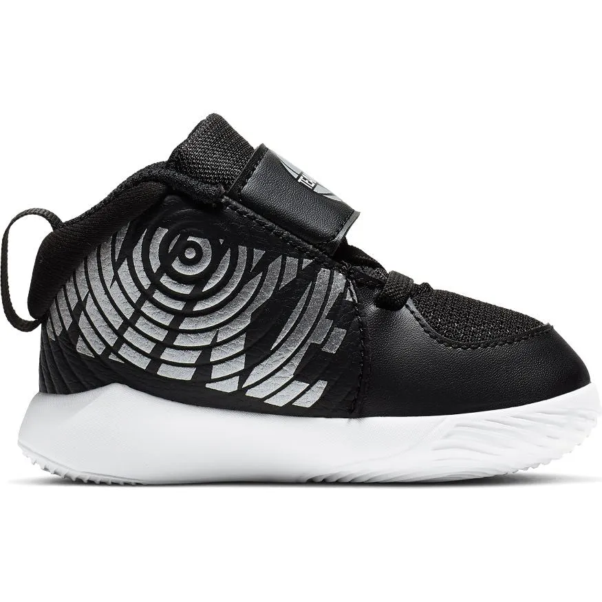 Nike Black/Metallic Silver Team Hustle D 9 Toddler Sneaker