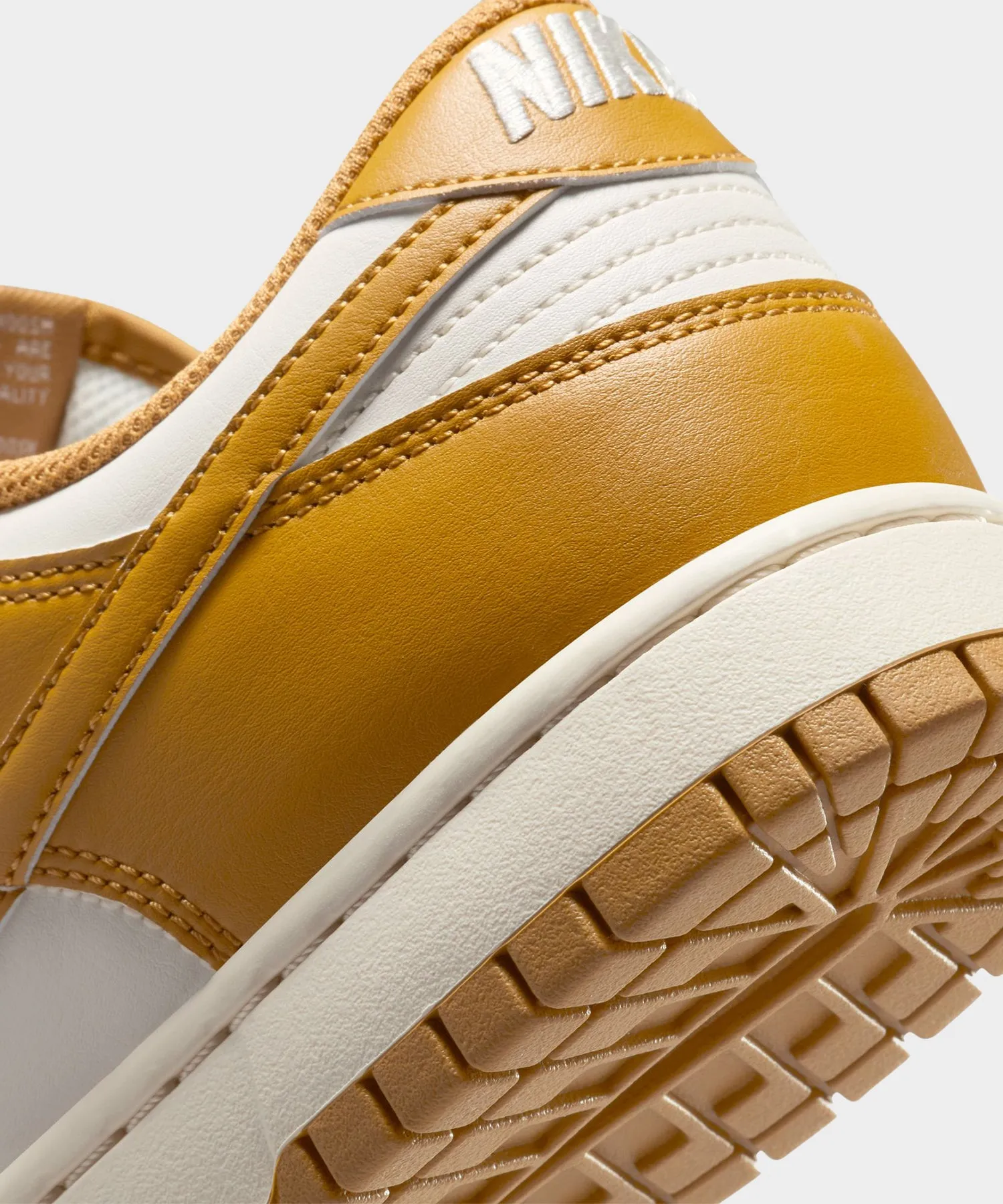 Nike Dunk Low Retro in Pale Ivory   Wheat