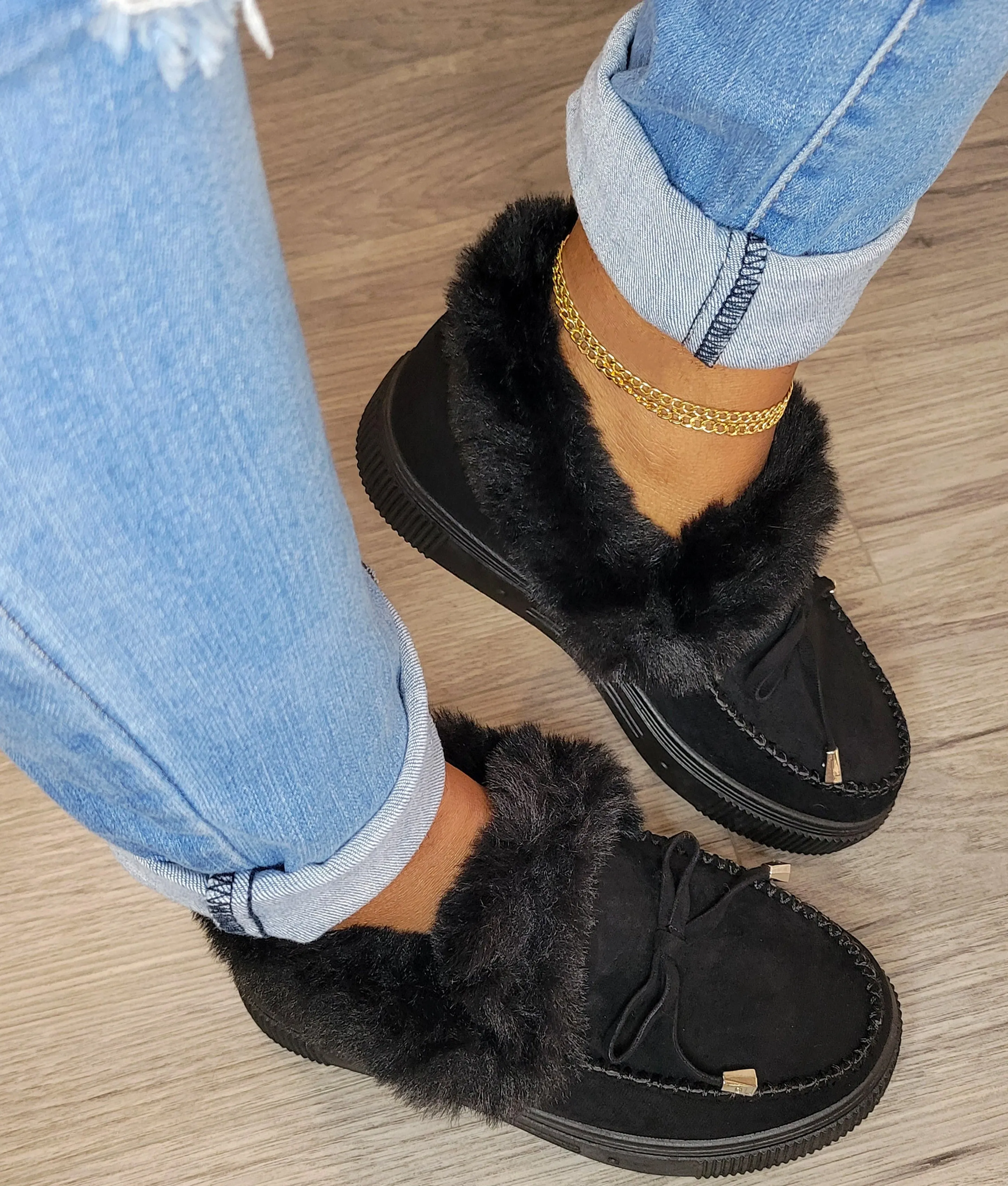 Nova Sneaker - Black - Final Sale