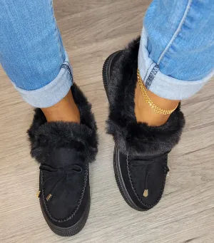 Nova Sneaker - Black - Final Sale