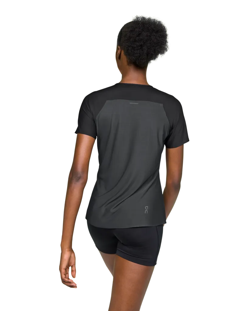 On Running Women's Performance Tee | Black/Eclipse