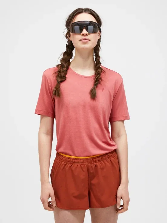 Peak Performance W Delta Short Sleeve Tee