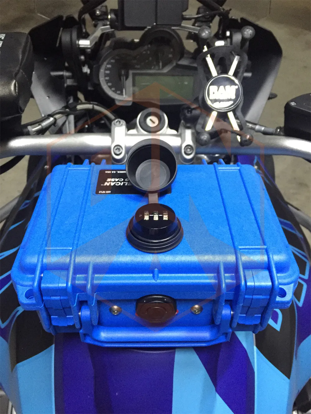 Pelican Tank Case for BMW
