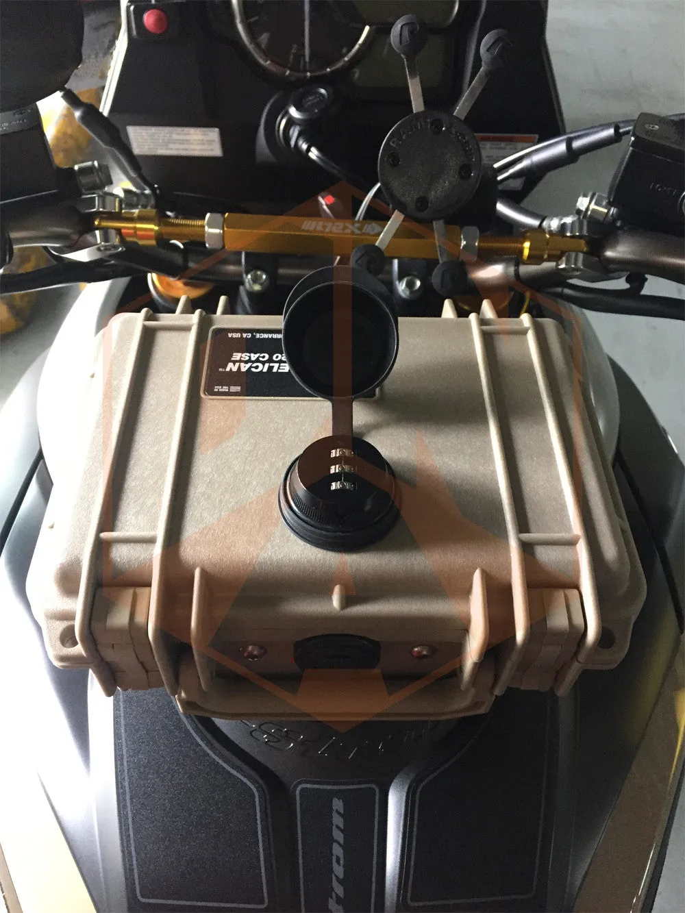 Pelican Tank Case for Suzuki