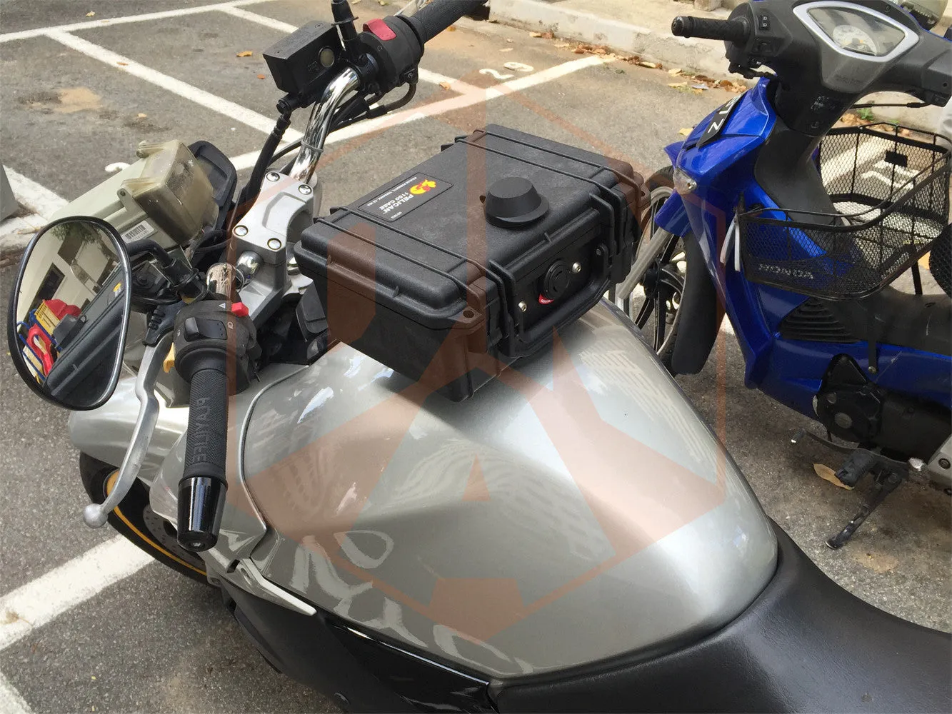 Pelican Tank Case for Suzuki