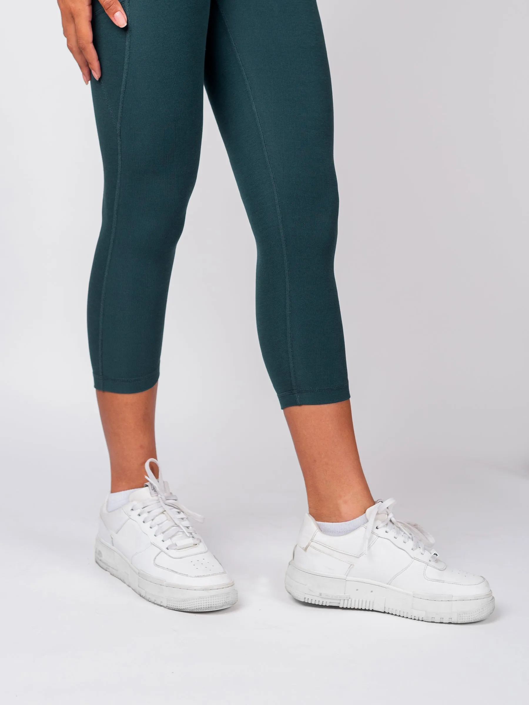 PlantTec™ Organic Crop/Petite Leggings | Monstera
