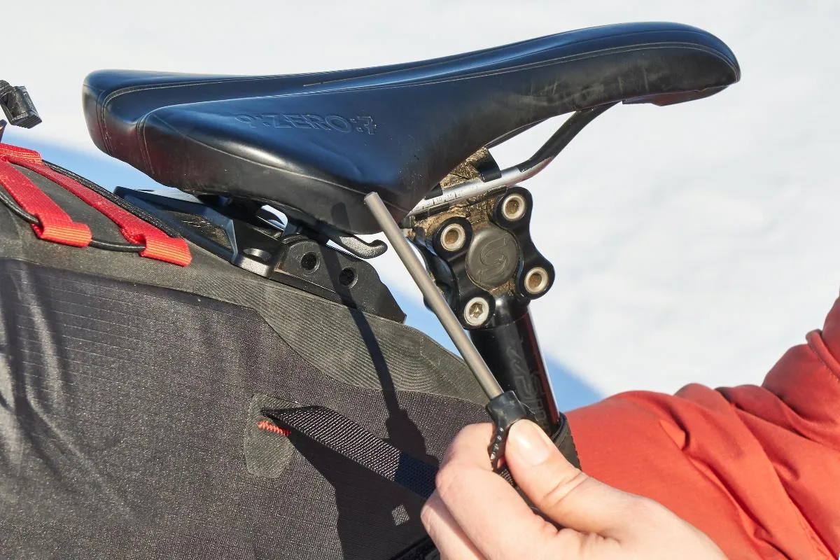 Revelate Designs Spinelock 10L
