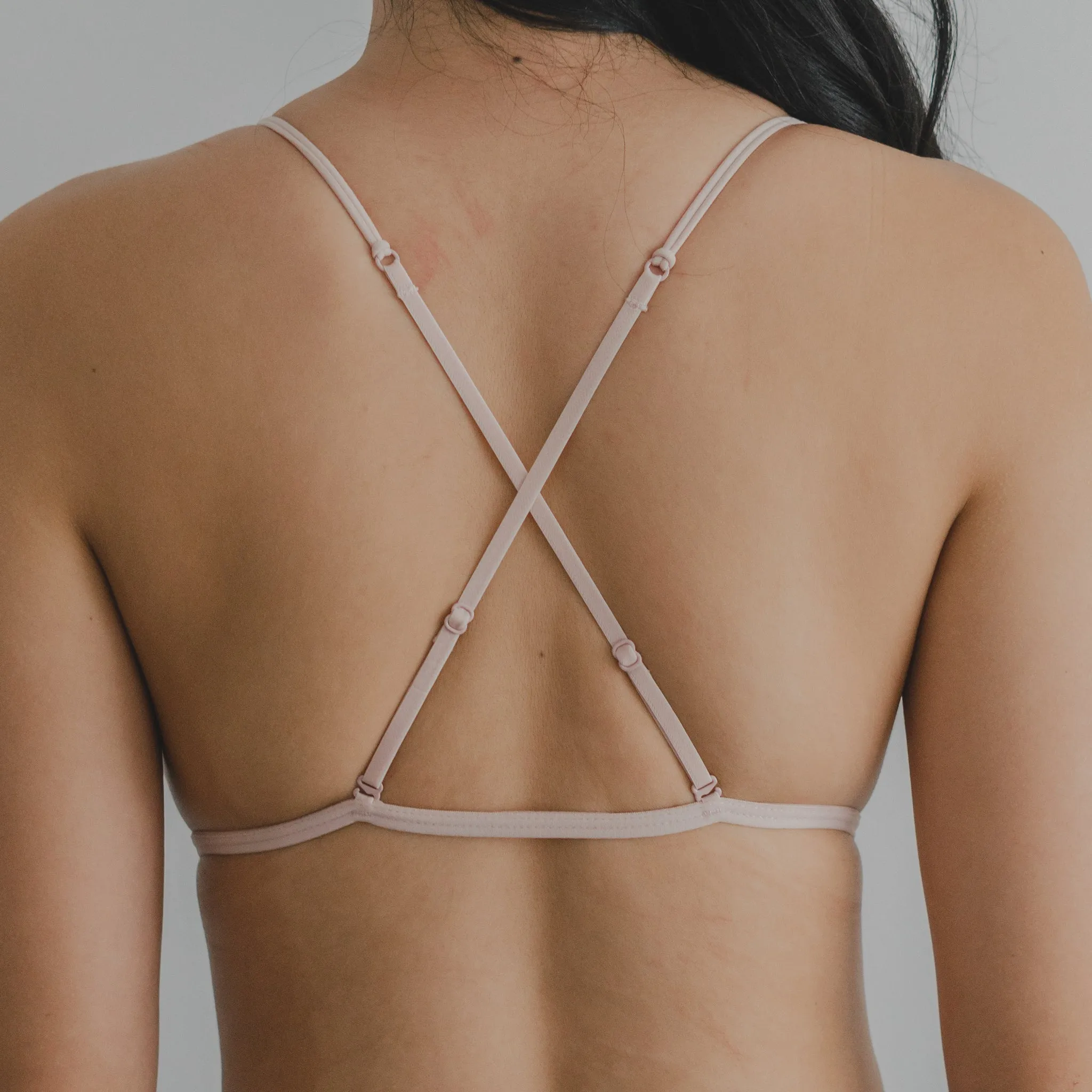 Serenity Muse! Front-Hook Lightly-Lined Bralette in Soft Pink