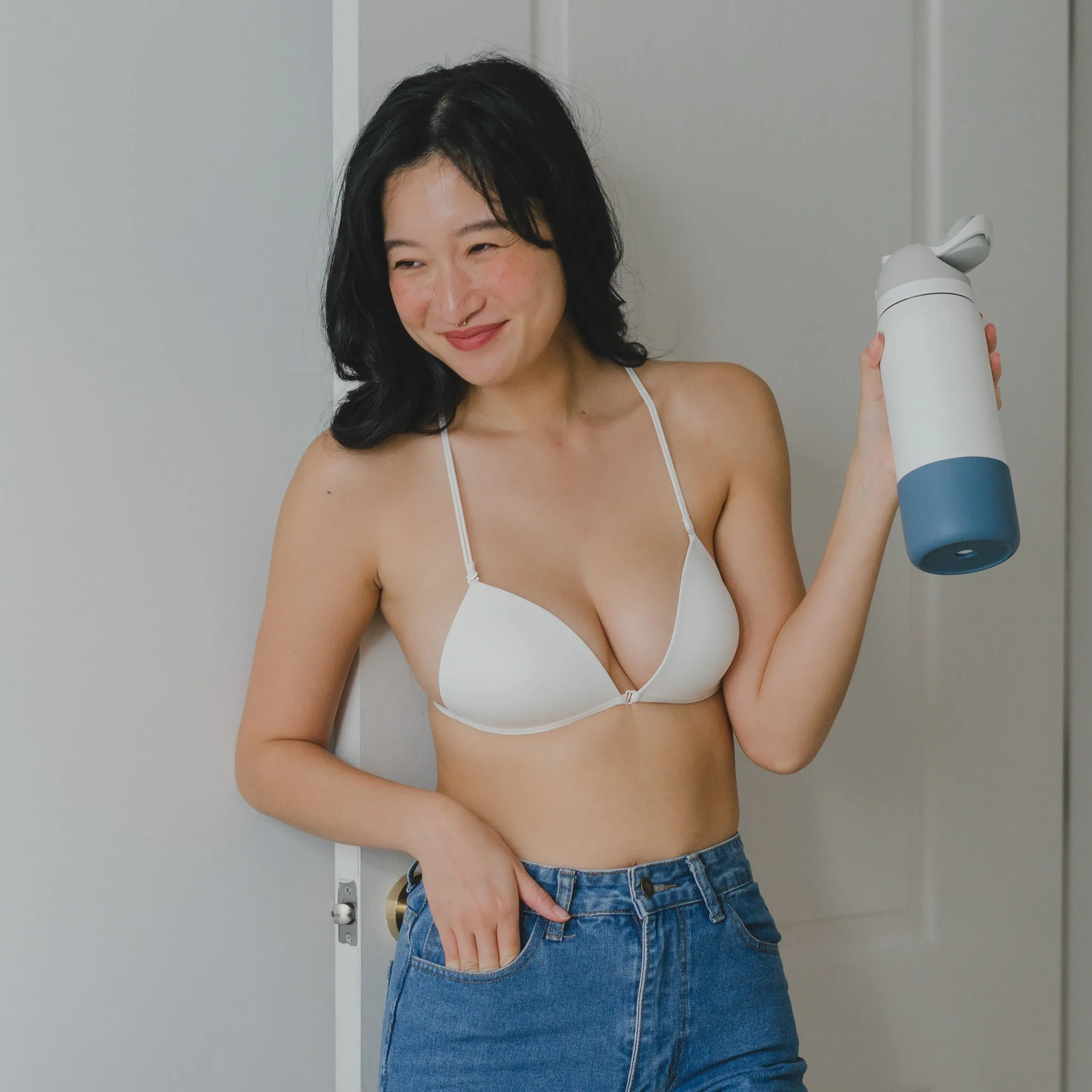 Serenity Muse! Front-Hook Lightly-Lined Bralette in Soft White (Size L & XL Only)