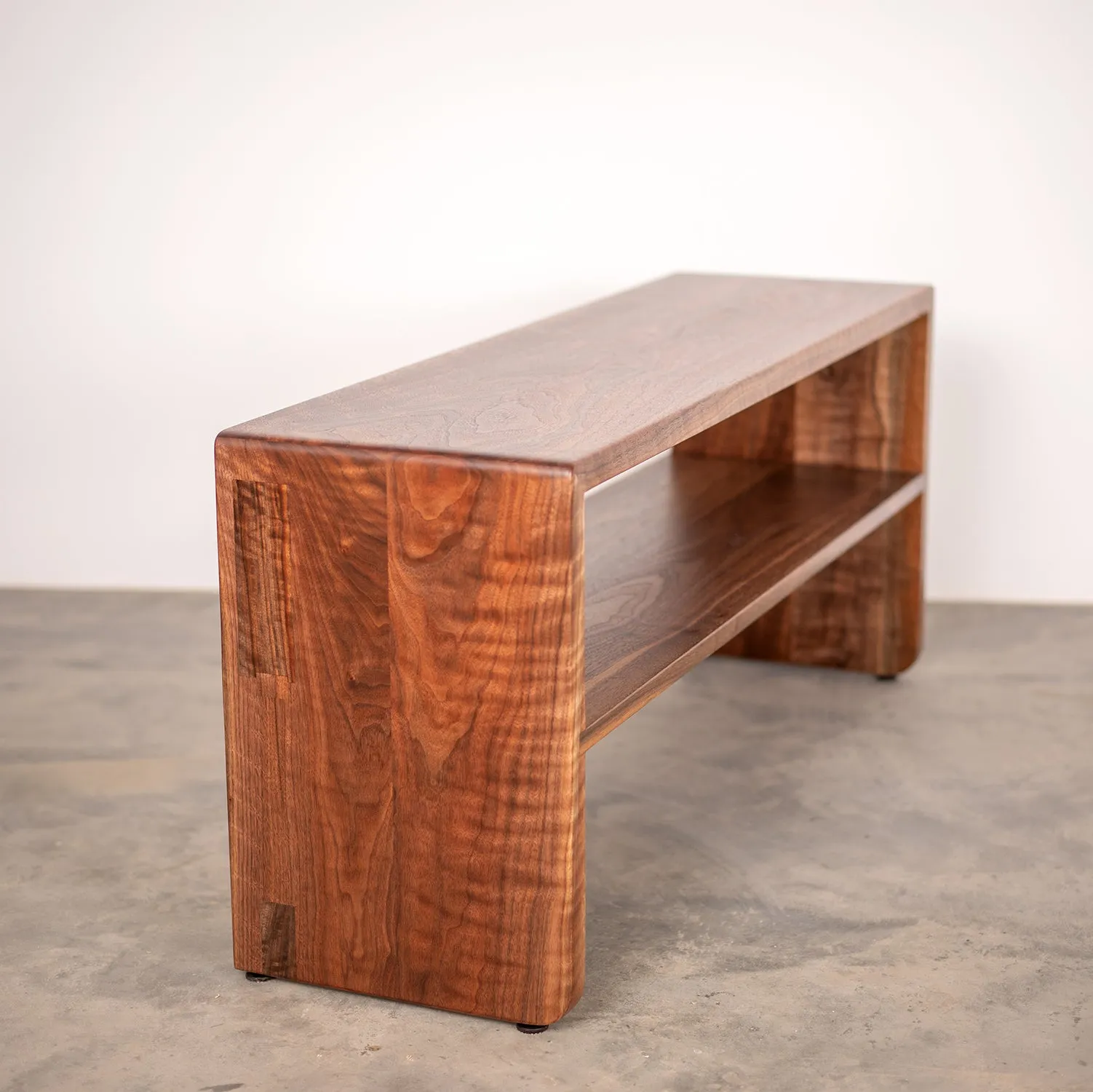 SHORTCUT BENCH W/ SHELF