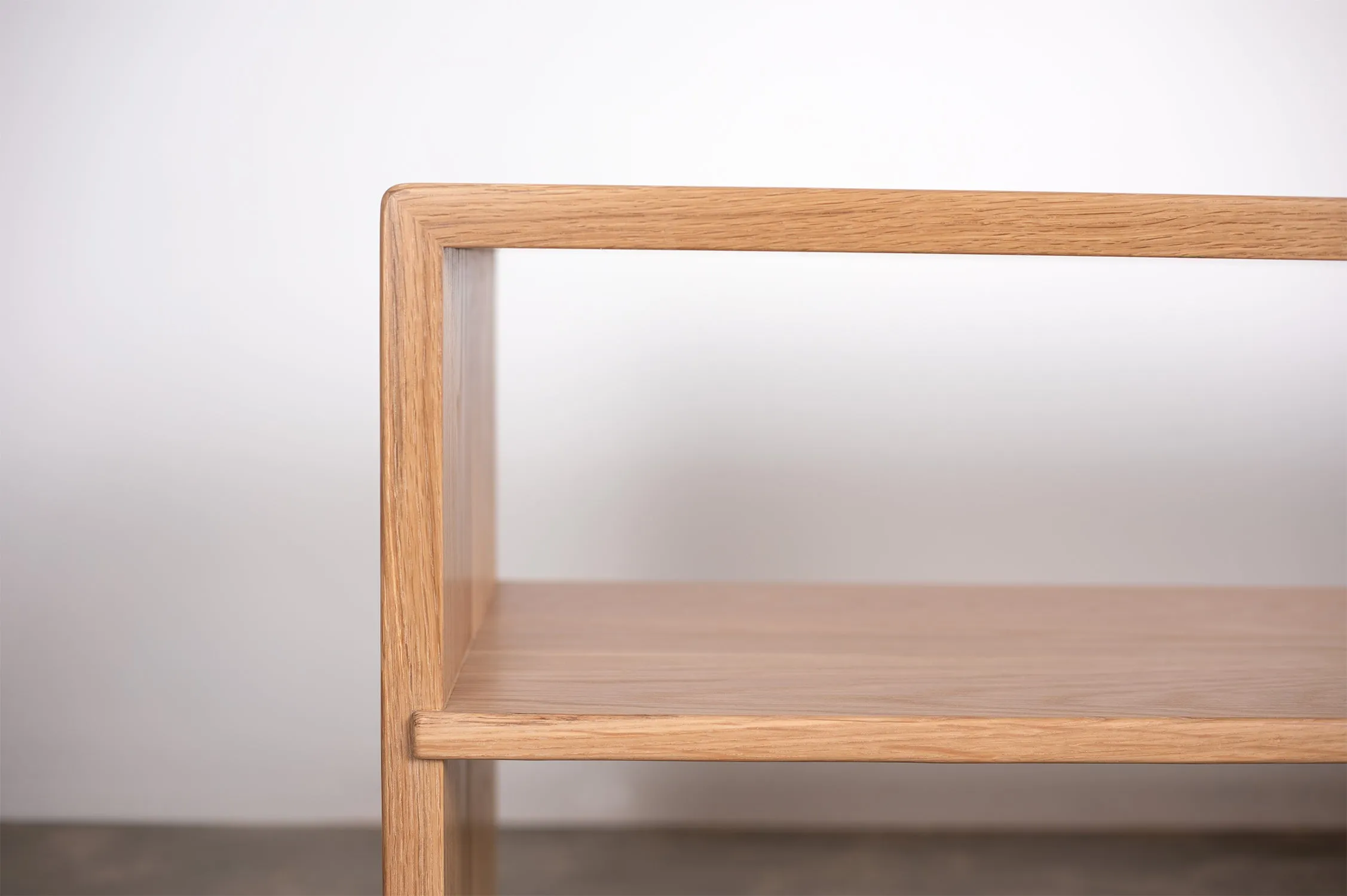 SHORTCUT BENCH W/ SHELF
