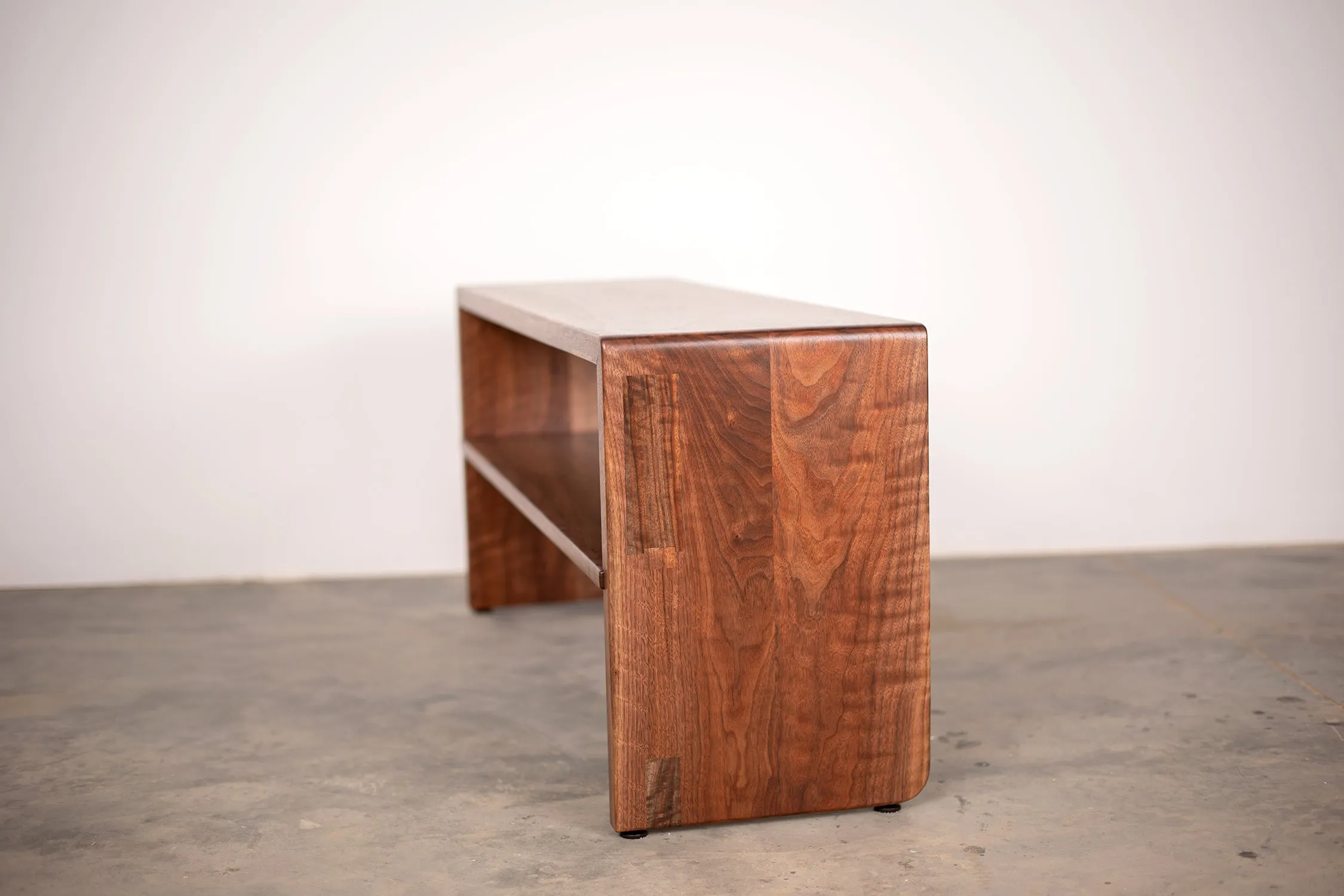 SHORTCUT BENCH W/ SHELF