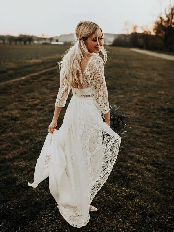 Simple Long Sleeves Lace Backless Wedding Dresses Rustic Bridal Gowns TN277