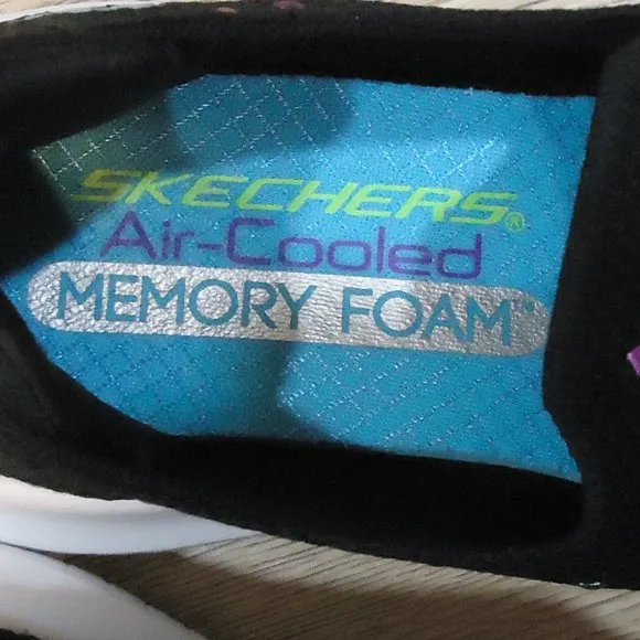 SIZE 12. Skechers air-cooled memory foam slip-on sneakers.
