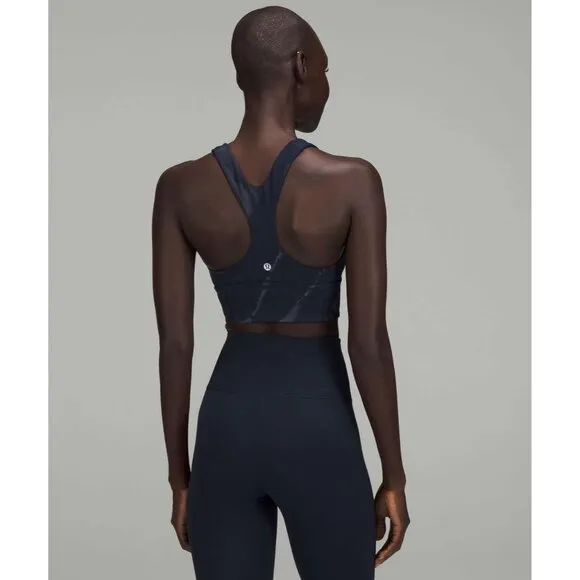 size 4 NWT Lululemon Wunder Train Longline‎ Bra Fade *Medium Support, C/D Cup