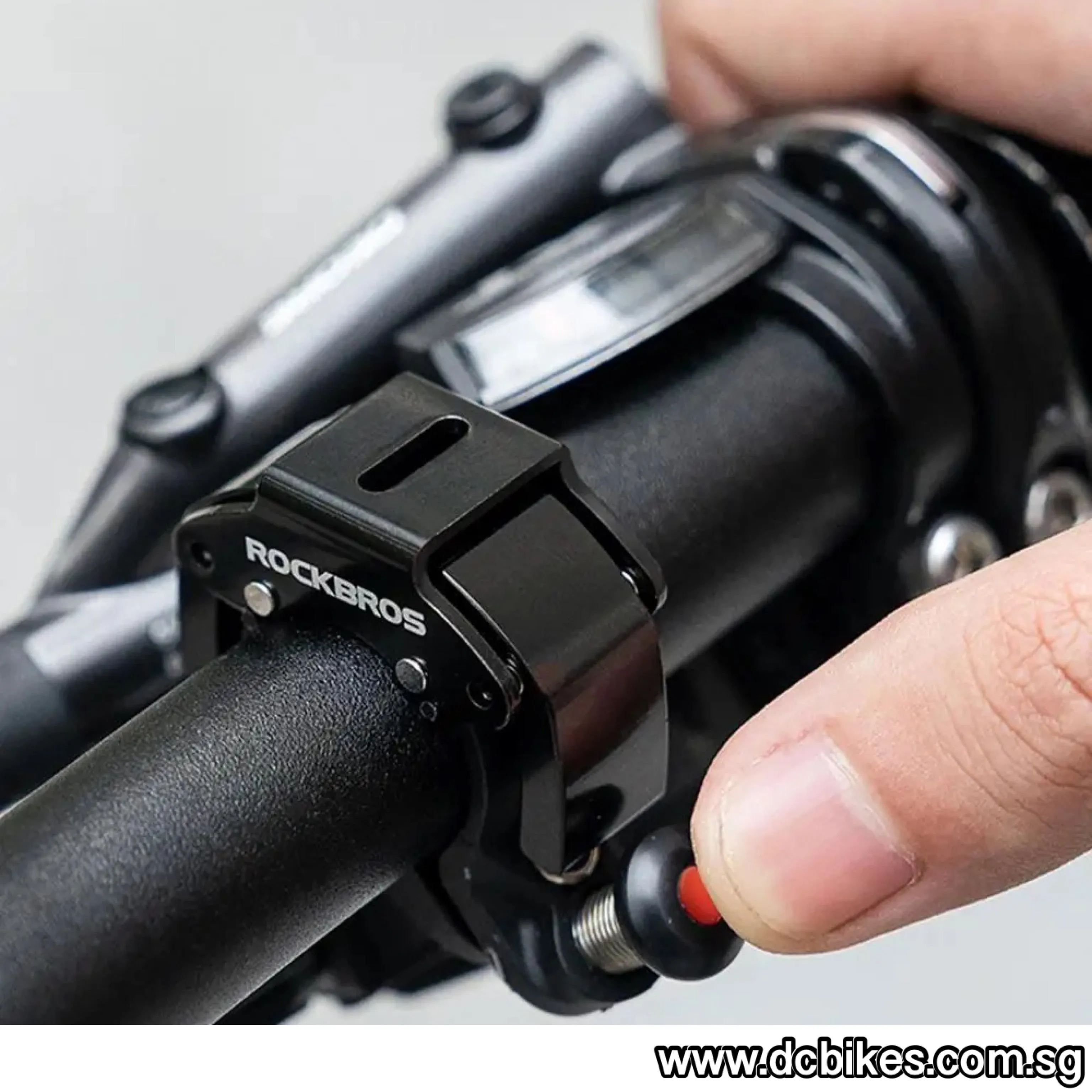 Stainless Steel Waterproof Classic Crisp Sound Handlebar Bell Bar Horn